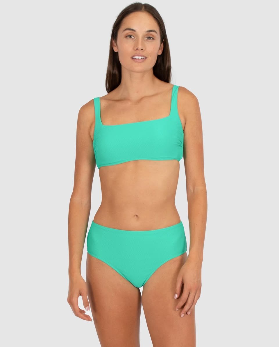 COLOUR POP | It’s time to pick your colour for the season with our new colour palette offered in our best selling solids collection Rococco! Go bright with one of our neon colours or maybe sophisticated with a jewel tone?