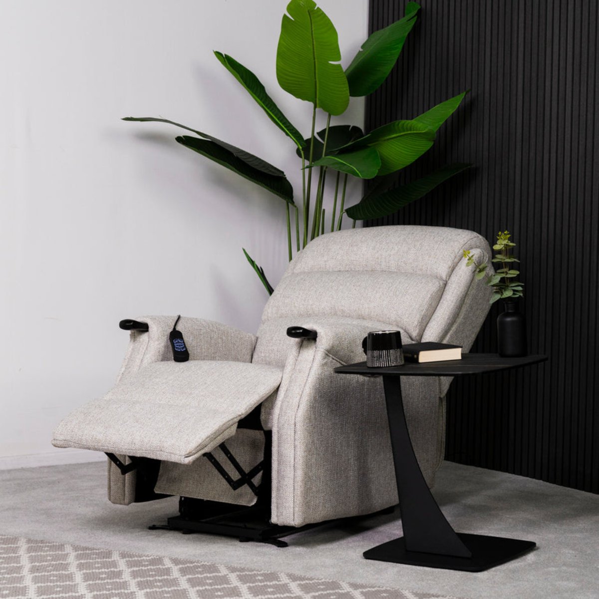 FWHomestores's tweet photo. The secret to a happy life? Comfort, every single day.

Experience pure relaxation with Barnaby Cream Fabric Recliner Armchair – now available in our Winter Sale. Make every moment at home a little more indulgent!

#WinterSale #FWHomestores #EverydayComfort #ReclinerBliss https://t.co/RjTLKSkIi3