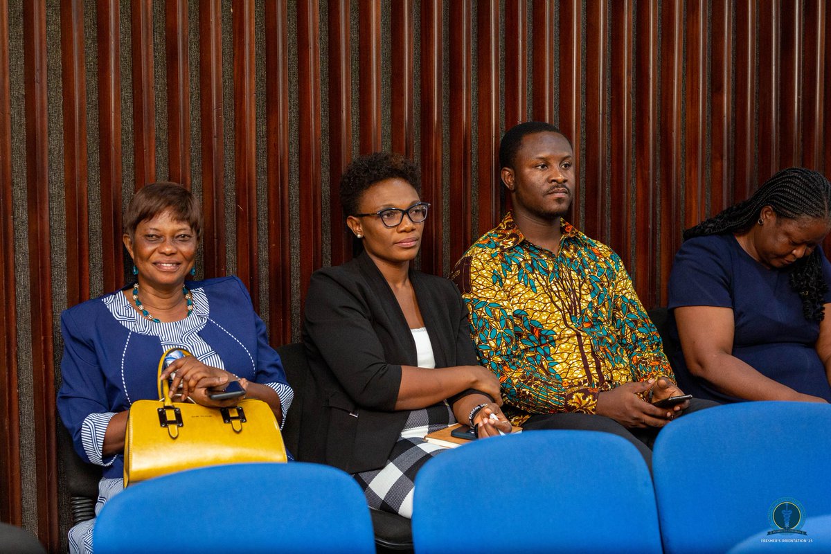 hesaknust's tweet photo. ‼️CHS Freshers Orientation‼️

“Men, do not give your school fees to the ladies. Stop the husband and wifely duties on campus”

- Dr. Joana Joseline Hackman -
(CHS Counsellor)
#LetsMakeAStatement https://t.co/UbXXNpSB58