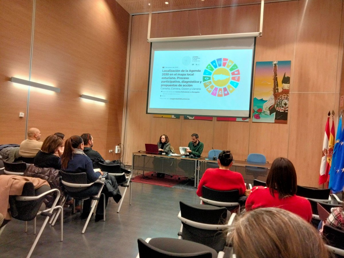 📅2⃣7⃣/0⃣1⃣/2⃣4⃣
Se presentó en #Candás el "Informe de contribución a la implementación de la #AGENDA2030  en el mapa local del #principadodeasturias" para  #Carreño, #corvera, #Gozón y #llanera <a href="/AdicapAsturias/">ADICAP-Asociación Centro de Asturias Periurbano</a> 
Cátedra Concepción Arenal y Dirección General Agenda 2030