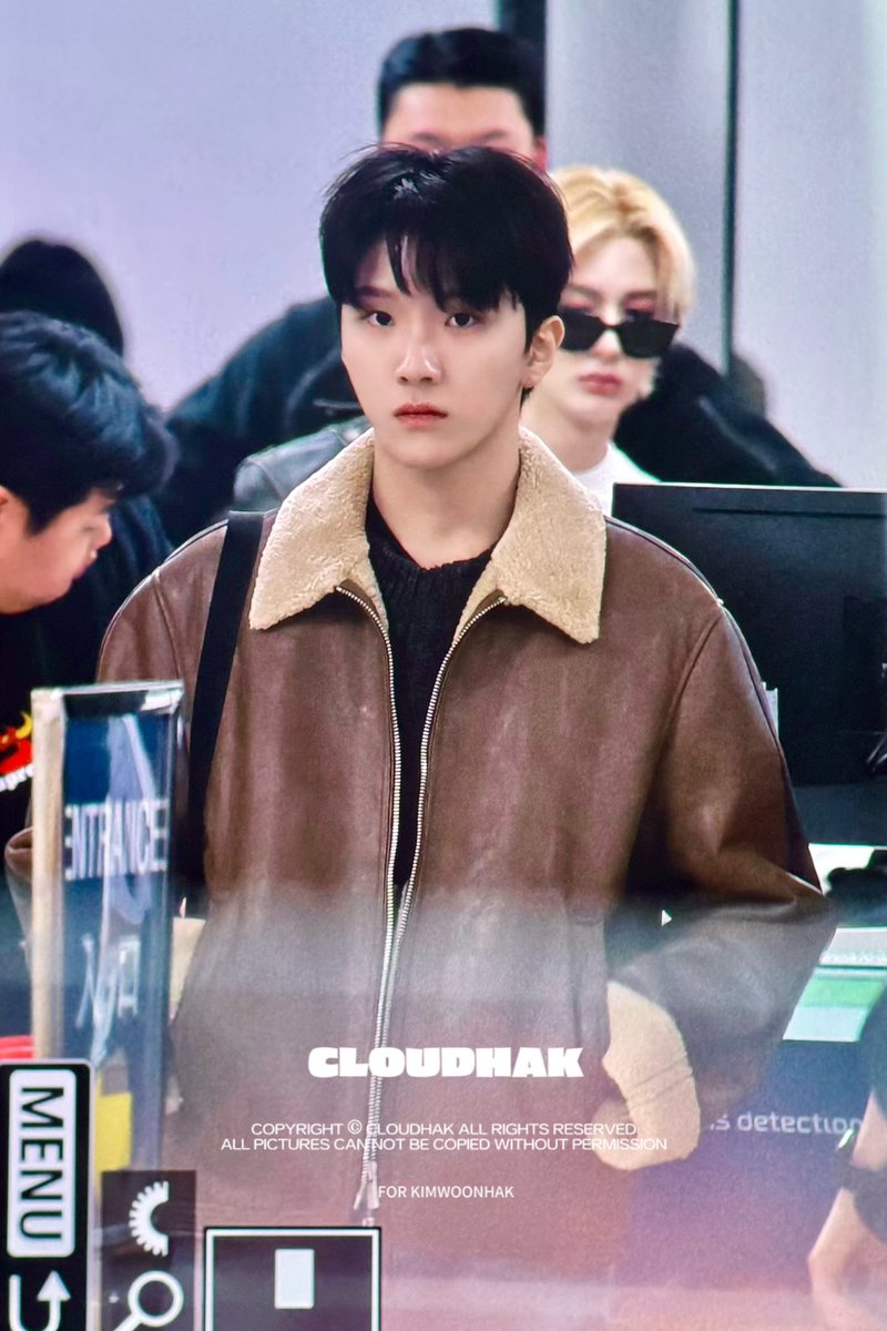 cloudhak1129's tweet photo. 250128 GMP

#운학 #WOONHAK #ウナク
#BOYNEXTDOOR #보이넥스트도어 https://t.co/dXbBS2POii