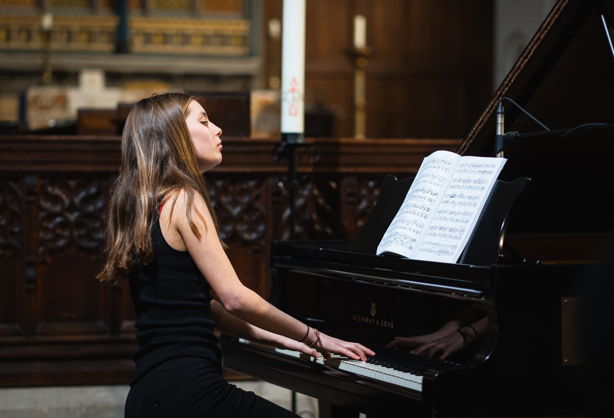 Highgate School tweet media