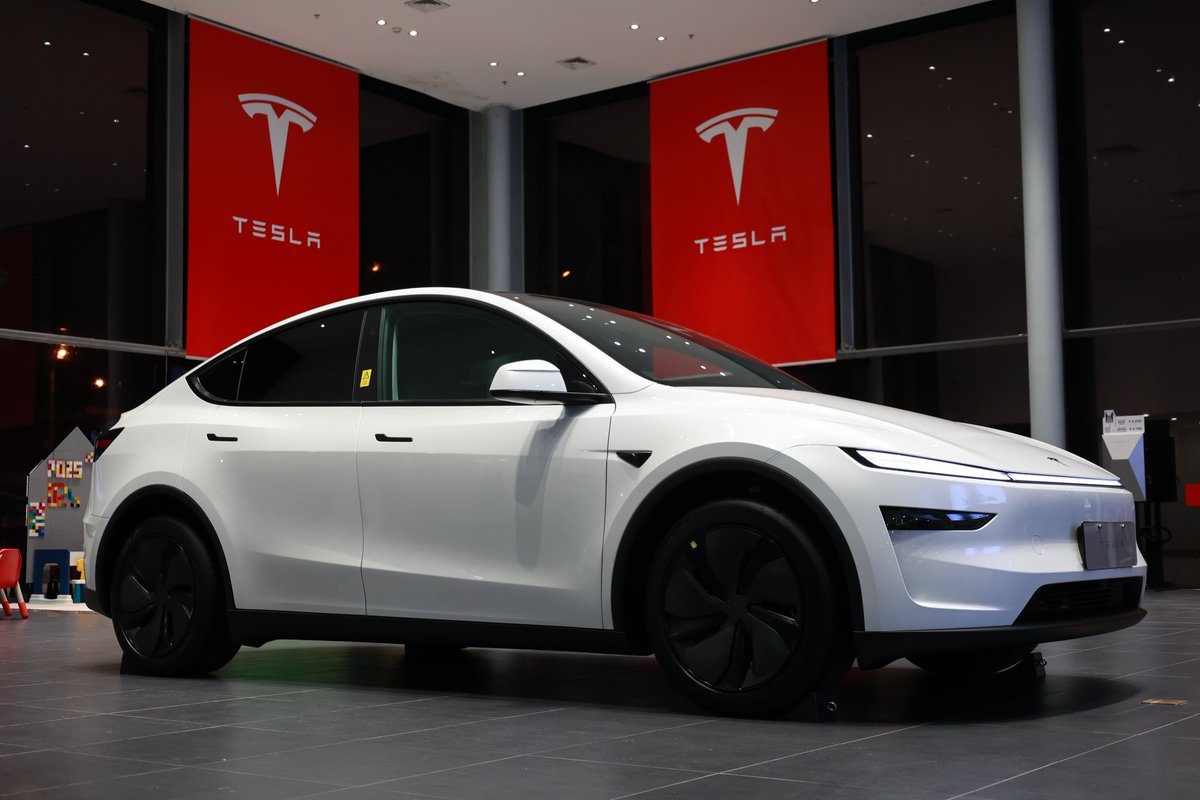 Tesla_Asia's tweet photo. Come and see the new Model Y⚡️

📸：特魔豆 https://t.co/yaag21UVwi