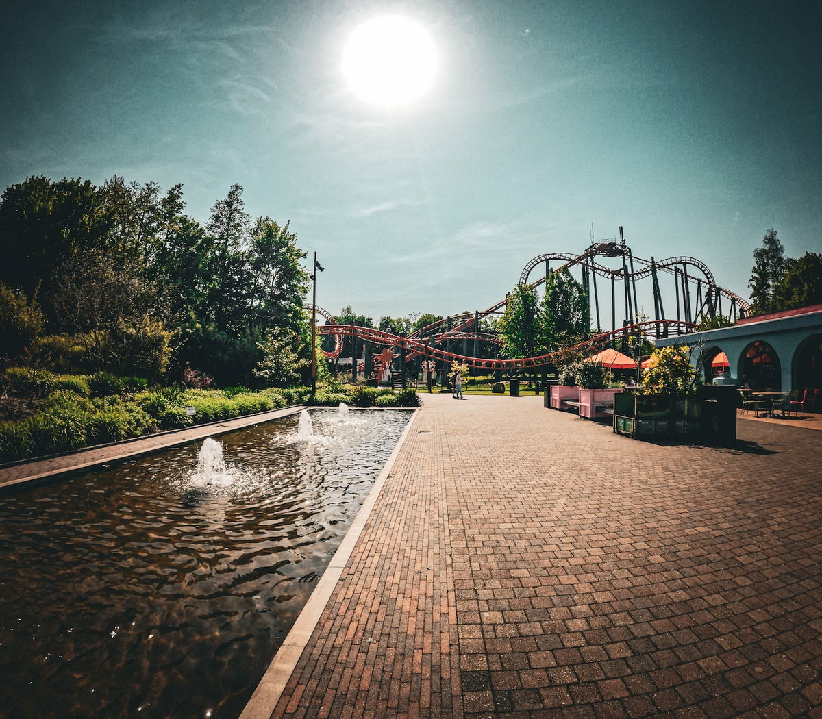 coastercloudapp's tweet photo. 🇩🇪 Sonnenschein, Achterbahnen und gute Laune – so muss es sein. ☀️🎢 Wann war euer letzter Besuch im @WalibiHolland?

🇳🇱 Zonneschijn, achtbanen en een goed humeur - zo hoort het. ☀️🎢 Wanneer was je laatste bezoek aan @WalibiHolland?

#rollercoaster #pretpark #themepark https://t.co/0cmvhASzb0
