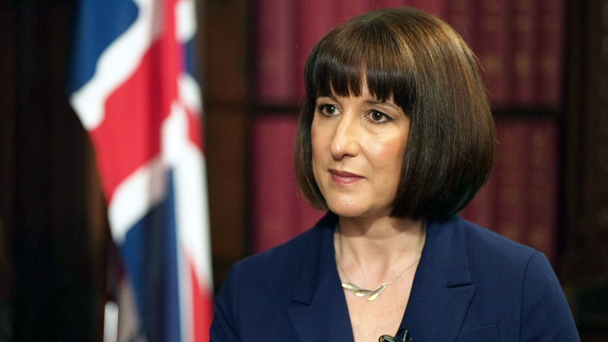 🚨 RACHEL FROM ACCOUNTS IS CRASHING BRITAIN! 🚨

Rachel Reeves—the so-called Chancellor—has officially torpedoed the British economy. Her high-tax, anti-business policies are sending investors running for the hills.

Look no further than WHSmith, a household name for decades, now