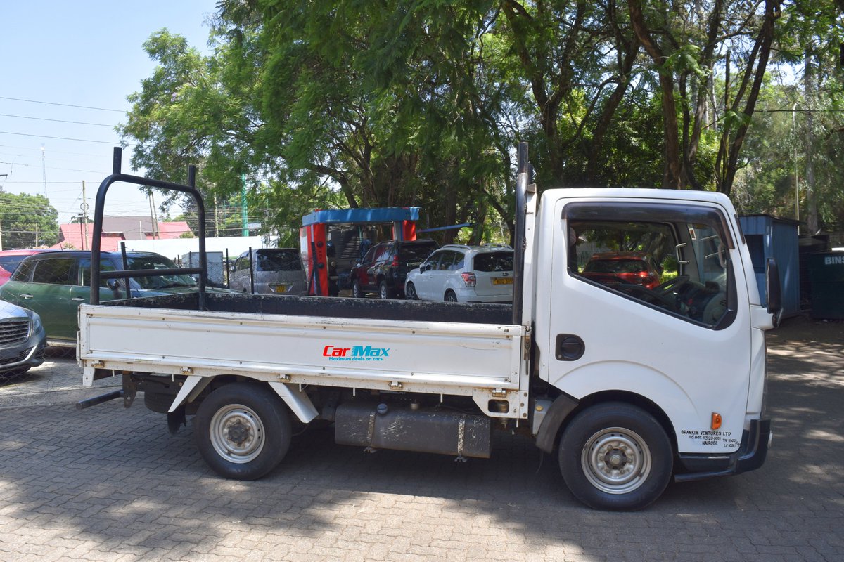 carmaxea's tweet photo. 2014 NISSAN ATLAS
Visit our website https://t.co/dyUdGl4teY for the best deals or explore import options at https://t.co/RAgXdEvcs6. #maximumdealsoncars #adventureready
✅Call 0796 111 999 for any Inquiry
✅CASH
✅BANK FINANCING
✅TRADE IN

➡️ 3000cc Diesel Engine
➡️ Manual Transmission (5-Speed)
➡️ Rear-Wheel Drive (RWD)
➡️ 2-Seater Cab
➡️ Fabric Seats
➡️ Adjustable Driver’s Seat
➡️ Manual Air Conditioning
➡️ Power Steering
➡️ AM/FM Radio with CD Player
➡️ Halogen Headlights
➡️ 15-Inch Steel Wheels
➡️ Heavy-Duty Suspension
➡️ Leaf Spring Rear Suspension
➡️ Maximum Payload Capacity: Approximately 2 Tons
➡️ Anti-lock Braking System (ABS)
➡️ Reinforced Chassis for Durability