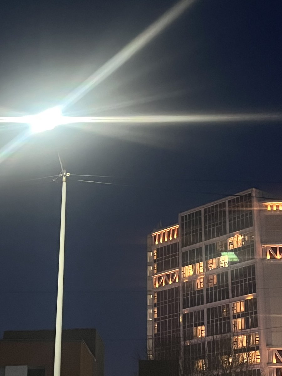 Оройн мэнд ээ

Хүлээлтийн горимд