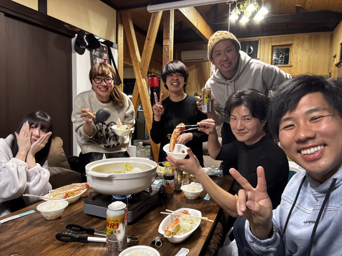 wanivspbao's tweet photo. 今日はみんなでカニ https://t.co/GniqxkDob2