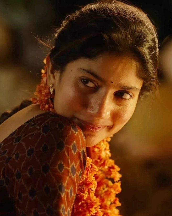 Dimple_Sissy's tweet photo. Listening to roomates dirty discussion about me ~

Frd 1: Mothala mandi poda vachu vaila ookalam da apo than mood jasthi agum..

Frd 2: Ila edutha udane soothula sorgalam..

Frd 3: Onu prechana ila oruthan vaila oolu, inoruthan soothula vidu naa video edukuren..

Sissy me ~ https://t.co/BfWLLcSEk1