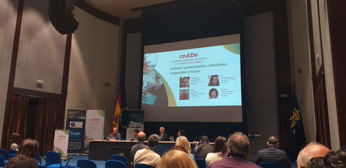 La semana pasada tuvo lugar el IV Congreso Nacional de Archivo y Documento Electrónico (cnADe), al que acudió el archivo de la UCM para reflexionar y debatir sobre los desafíos de la transformación digital.