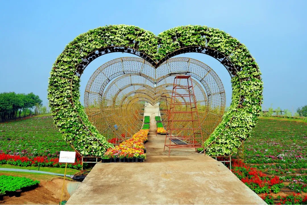 HiHyderabad's tweet image. #EXPERIUM 
A first-of-its-kind Eco Recreational Park inaugurated today in #Hyderabad. This newest tourist attraction is located at Proddatur Village, Near Pragati Resorts, Chilkur, Hyderabad. A must visit place for nature lovers. 

This 150-acre immersive park blends nature, art,…