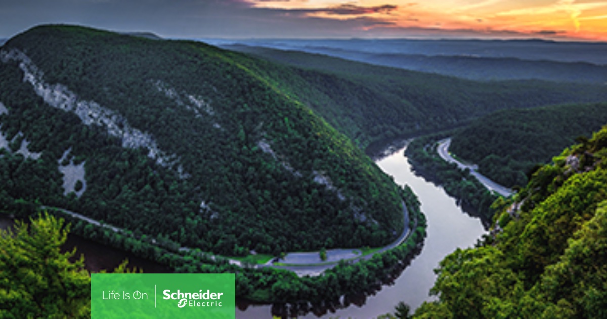 SchneiderAUT's tweet photo. Mit Müllsammelbooten verhindert #everwave, dass Abfälle ins Meer gelangen. Schneider Electric wurde nun mit dem Plastic Credits Zertifikat ausgezeichnet. Everwave hat für uns 1.356 kg Müll aus Flüssen/Seen gesammelt, womit wir einen Beitrag für mehr #Nachhaltigkeit leisten. https://t.co/Psd0XK6UaF