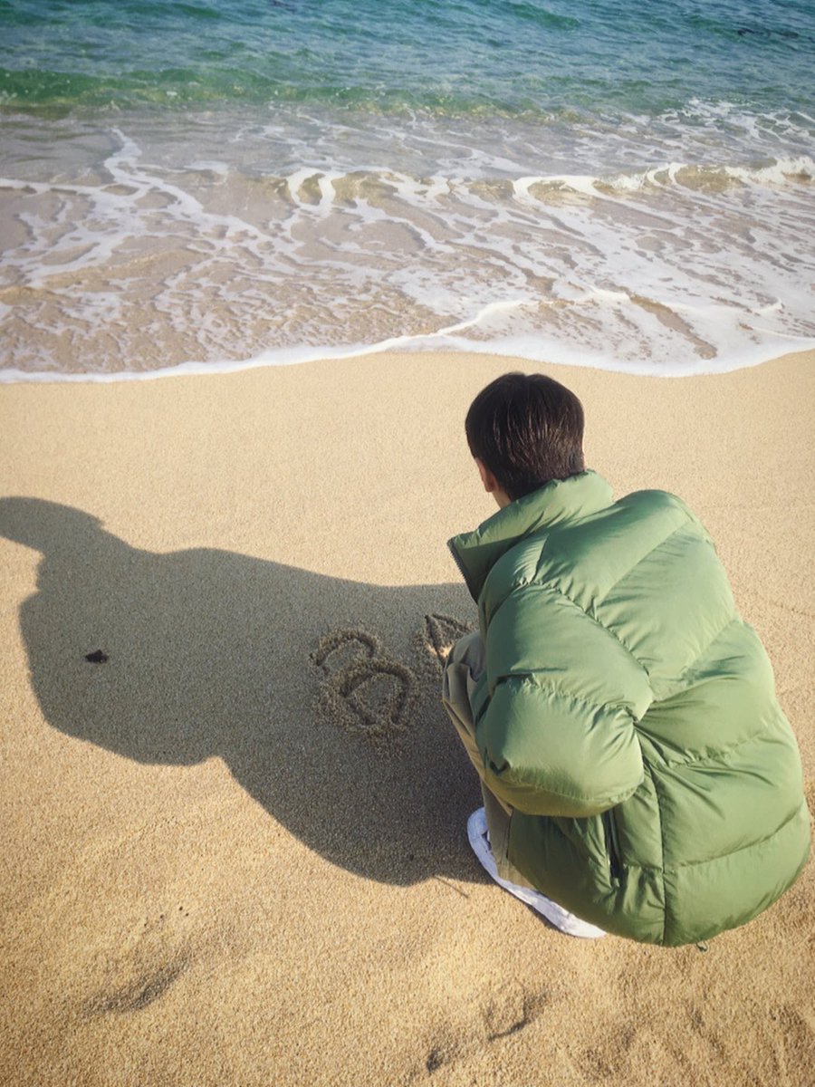 BAE173_member's tweet photo. [#유준]

겨울 바다 🌊

#BAE173 #비에이이173
#YOOJUN https://t.co/S4rwXsEmvU