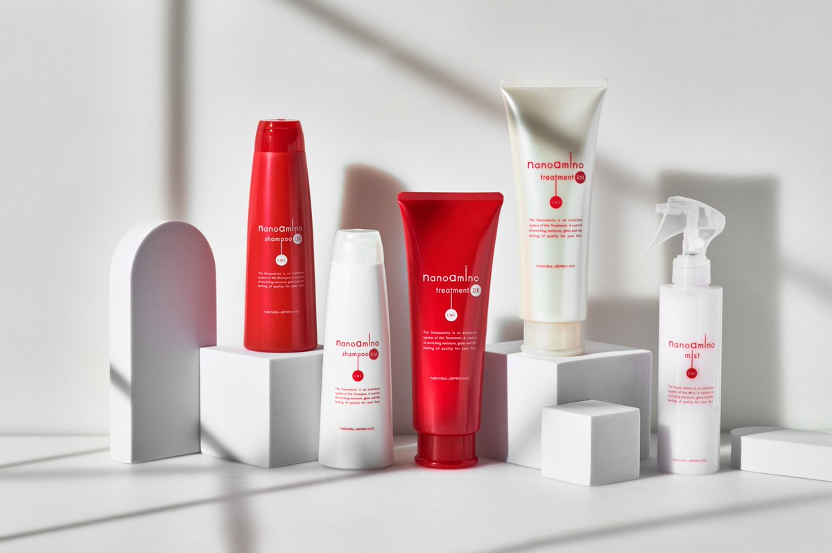 雨の少ない今年の冬、髪の乾燥気になりませんか？ ナノアミノ シャンプー＆トリートメントは、髪に必要な栄養分を洗いながら補う、新発想のサロンクオリティーケアライン✨使い続ける程、乾燥に負けない髪に♪
#ナノアミノ #NANOAMINO #ニューウェイジャパン #美容室 #美容室専売品 #美容師 ＃ヘアケア