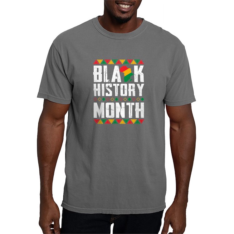 BulkShirt's tweet photo. Do you need Black History T-shirt or hoodie with this design?  
Then order now : https://t.co/9bNHnXQH9I
#OutfitOfTheDay #CustomTShirts #FunnyTees #InspirationalTees #MinimalistFashion #VintageTees
#PopCultureTees #SustainableFashion #SportsWear
#PatrioticTees #MusicLovers https://t.co/l1gGMN22Ux