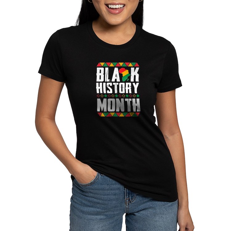BulkShirt's tweet photo. Do you need Black History T-shirt or hoodie with this design?  
Then order now : https://t.co/9bNHnXQH9I
#OutfitOfTheDay #CustomTShirts #FunnyTees #InspirationalTees #MinimalistFashion #VintageTees
#PopCultureTees #SustainableFashion #SportsWear
#PatrioticTees #MusicLovers https://t.co/l1gGMN22Ux