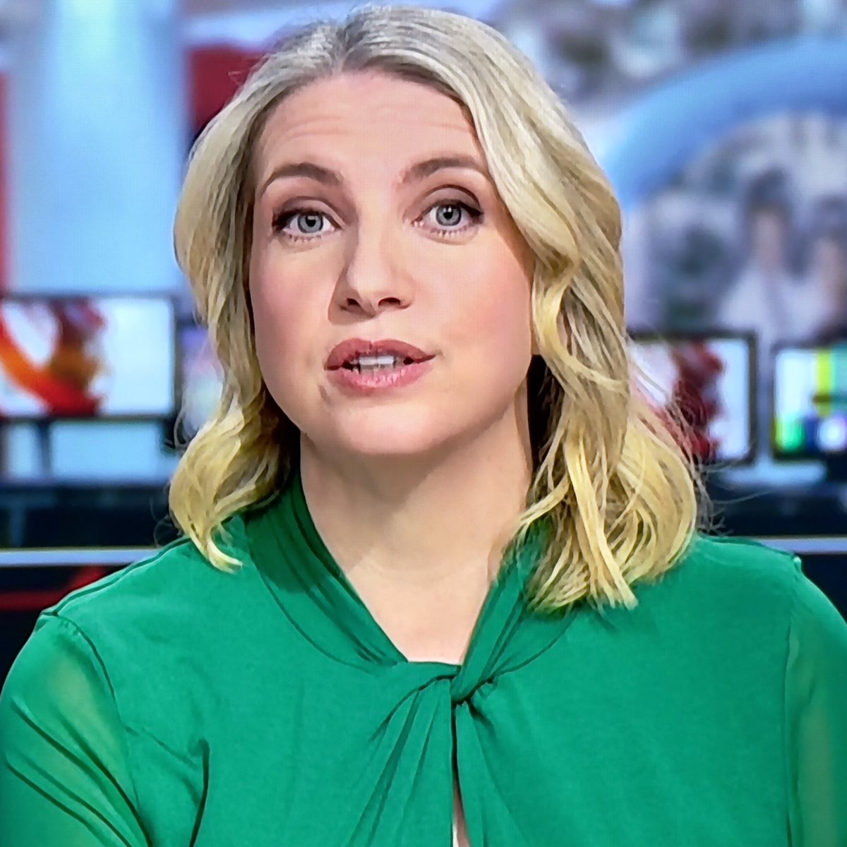 raymach1's tweet photo. Anna Foster
#AnnaFoster
#BBCNews
2/2 https://t.co/vmvBHIupk9