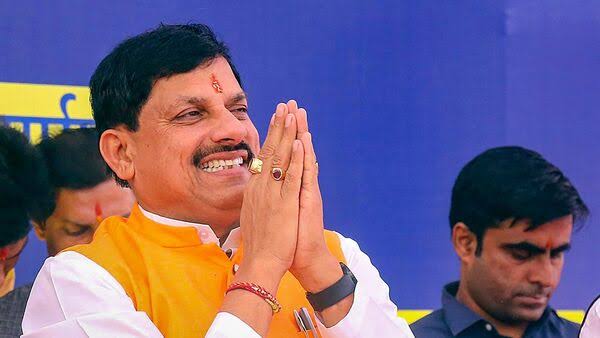 SaralTalk's tweet photo. मध्य प्रदेश के मुख्यमंत्री #MPPoliceResult जारी करवाने के लिए कितने चिंतित लगते हैं आपको? 

#मध्य_प्रदेश_पुलिस_रिजल्ट_जारी_करो https://t.co/zPr4lWdc0n