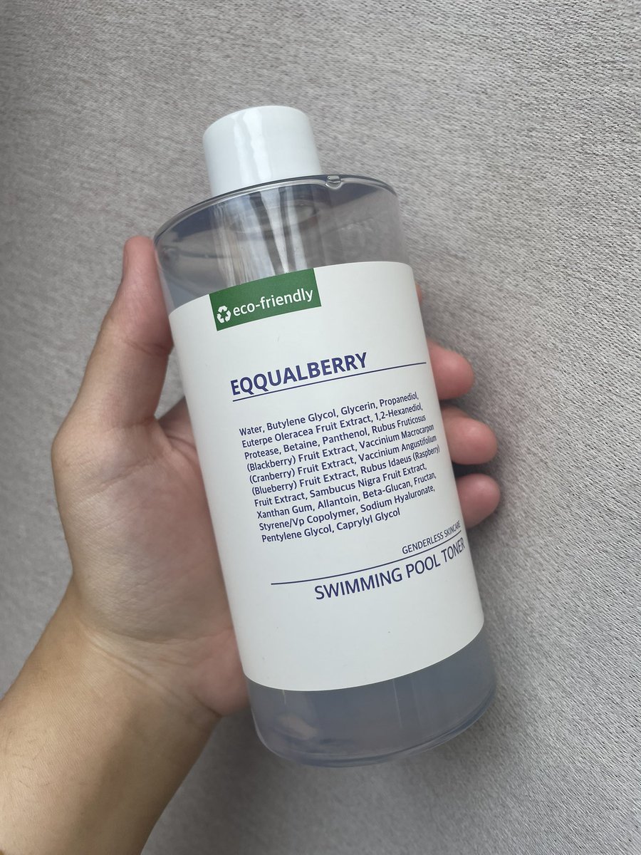 ezzaazaidi's tweet photo. Paling syok, uguys boleh layer dgn vit c or retinol. Tak ada pantang larang.

Texture toner ni agak thick tapi, tak melekit and cepat gila absorb! Botol besar tahan lama, Worth every money! 💰 

Tolong la grab sementara masih ada sale ni 
🤯🫶

https://t.co/wDb3UmWPjS https://t.co/hg6SEXJbyA