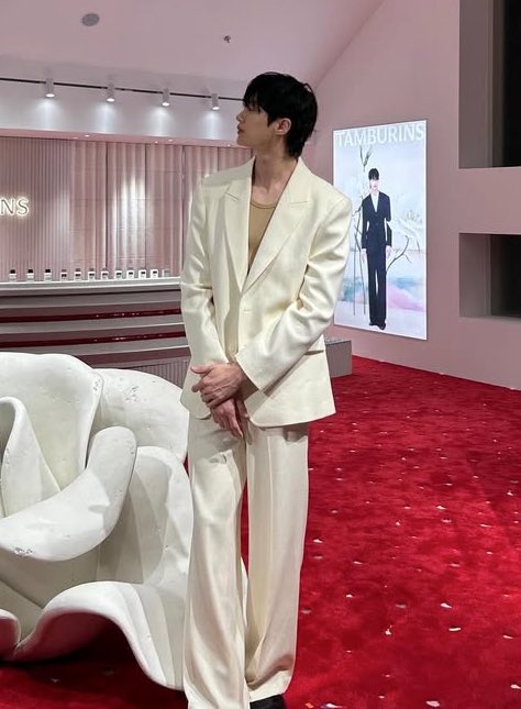 seoksamo's tweet photo. thinking about sung heejoo and lee ahn again today... https://t.co/aUrY0nqlOh