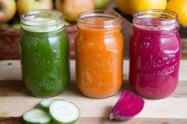 I do not believe in juicing and detox cleanses.

I do not sell juicing programs.

I get uncomfortable when I am asked to offer a juicing package.

I get people to lose 1kg a week without extreme programs, I therefore do not need to promote juicing.
I prioritize modifying your