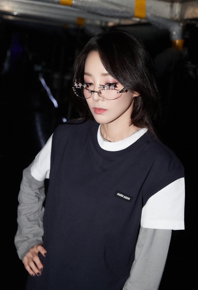 krungy21's tweet photo. Elephant pants everyday 🐘🐘🐘 https://t.co/SojJE9NtUn