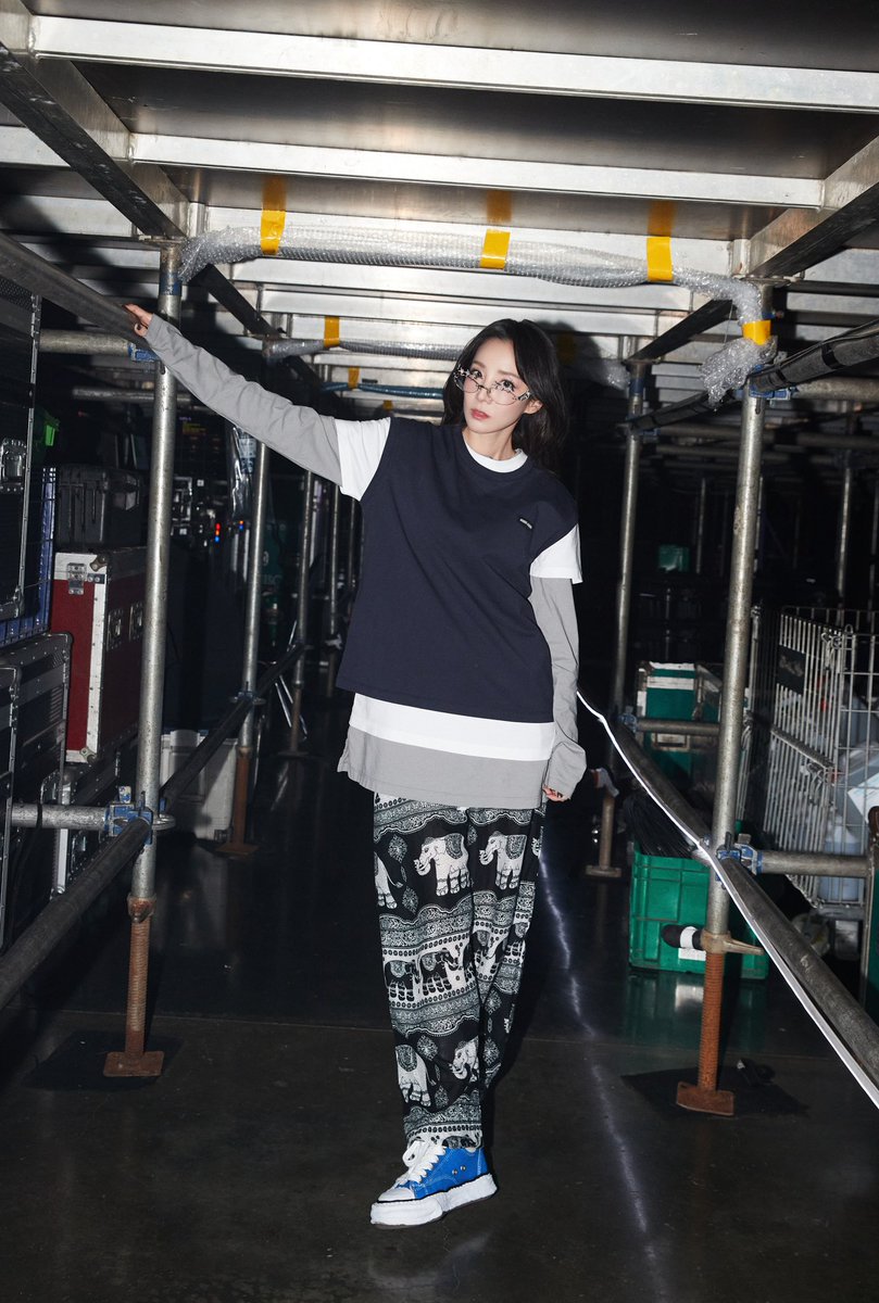 krungy21's tweet photo. Elephant pants everyday 🐘🐘🐘 https://t.co/SojJE9NtUn
