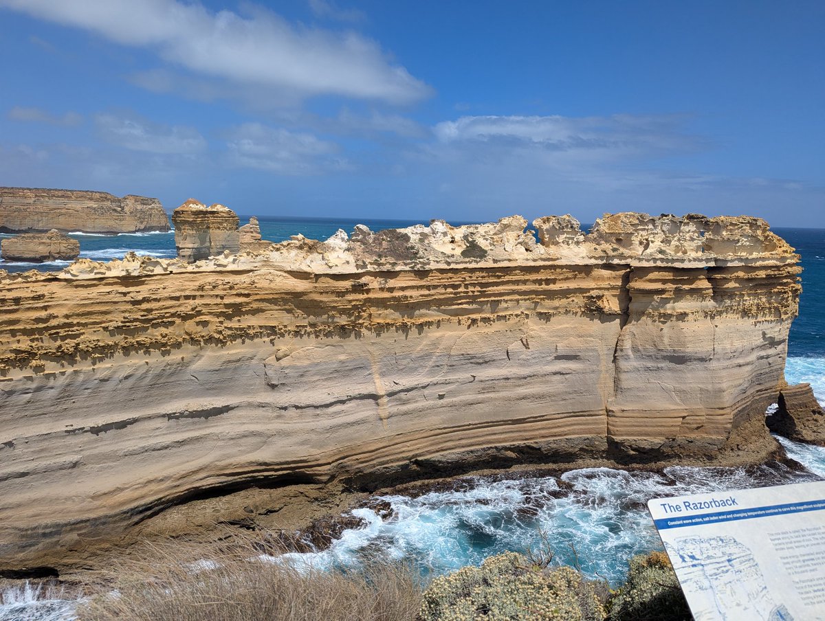 theRealRatPack's tweet photo. Just another day in Australia 🦘 
#greatoceanroad 
#facxual_events https://t.co/NmYuUNBnwk