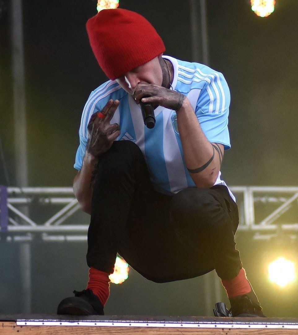 shlofolina's tweet photo. one thing about tyler? he’s ALWAYS going to sport an argentina jersey https://t.co/ImslmrA7FF