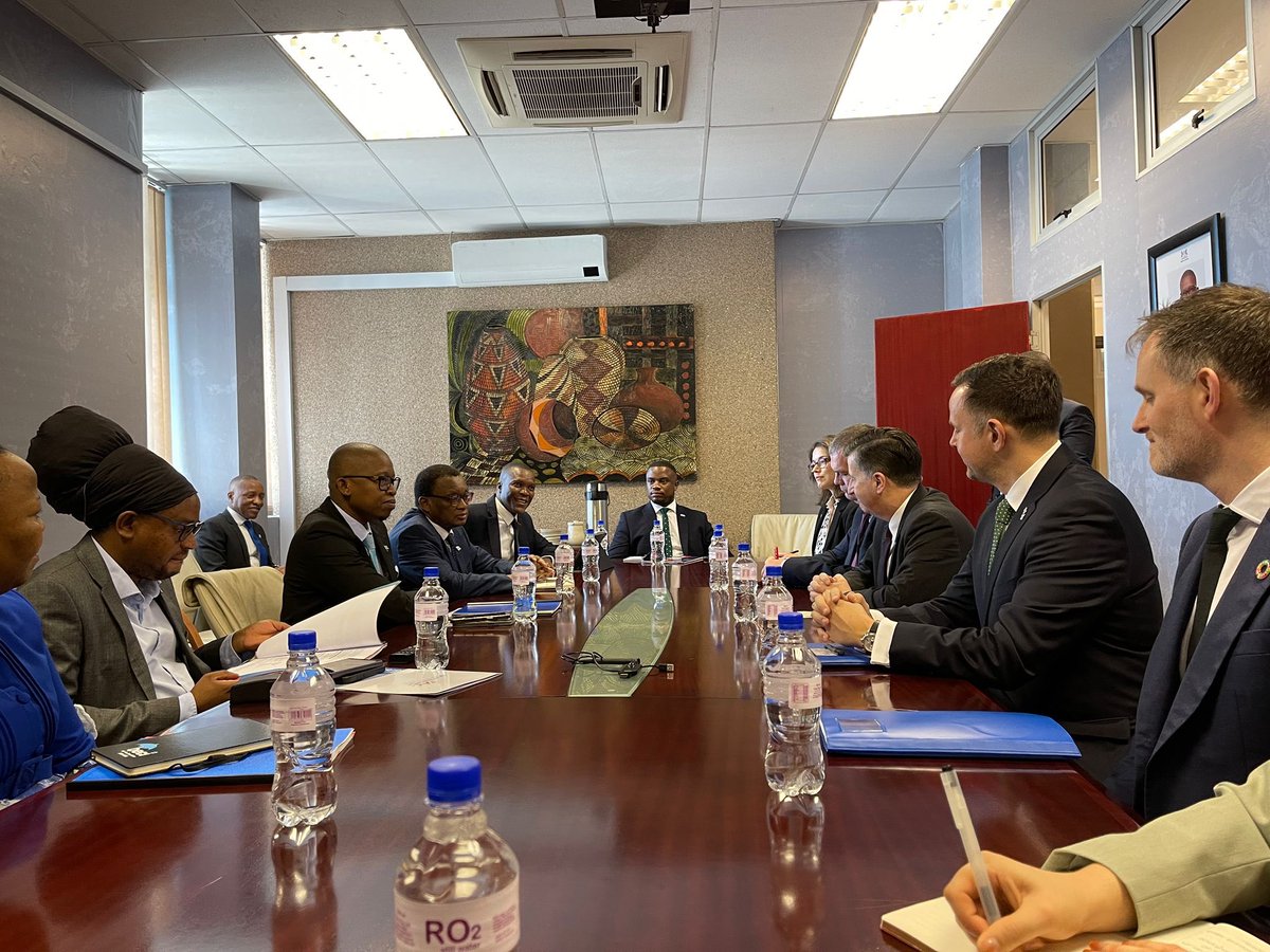Good to be in Gaborone this morning to meet Minister Tiroyane Ntsima, Minister of Trade and Entrepreneurship to discuss the UK’s willingness to forge a deeper economic partnership with Botswana in the years ahead.