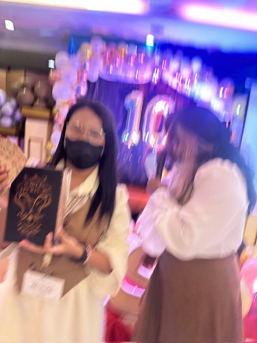 Zhellskie_crux's tweet photo. Tinamad ako bigla mag edit, yung blur pics nalang ni @rileewycliffe iupload ko
#ASoliDecadeWithAAS https://t.co/ODyrkg2GkN