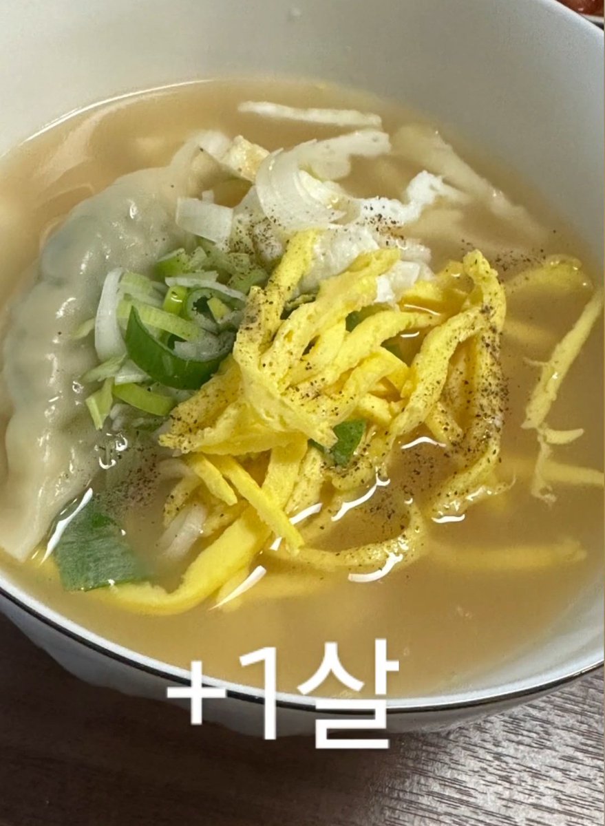 +1살

#소희 #소희티비 #SOHEE_TV
