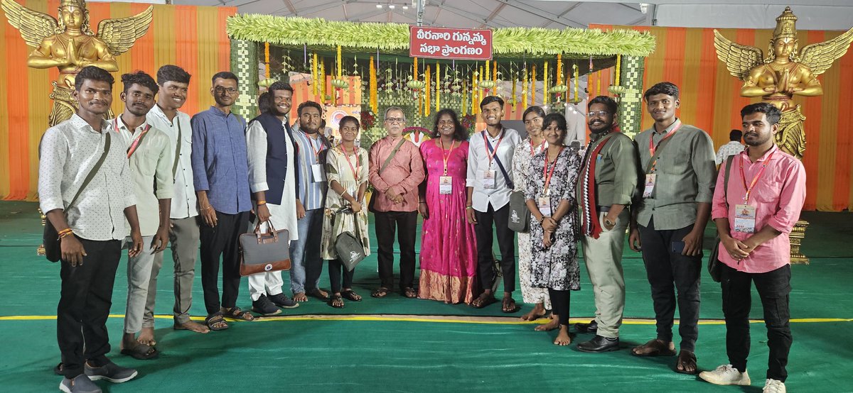 AbvpCuap's tweet photo. Congratulations to the newly elected AP state ABVP President Sri Dr. Nujilla Srinivas ji 🧡
#43rdabvpapconf
@ABVP4AP https://t.co/HFwLs8zVlT