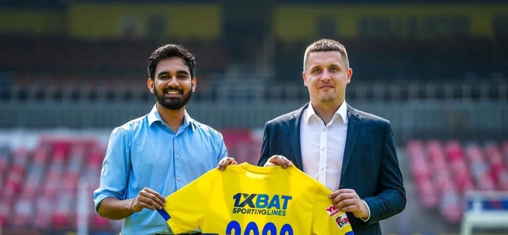 KI__R_AN's tweet photo. January Transfer Window So Far⤵️
8 Outgoings ❌     2 incomings✅
Jaushua Sotirio      Dusan Lagator
Saurav Mandal       Bikash Yumnam
Bryce Miranda
Prabir Das
Rahul KP
Alexandre Coeff
Pritam Kotal
Bijoy
Someone said our Best January Transfer Window Ever,Agree?
Rate 1-10 💬
#KBFC https://t.co/jnl58yRJ54