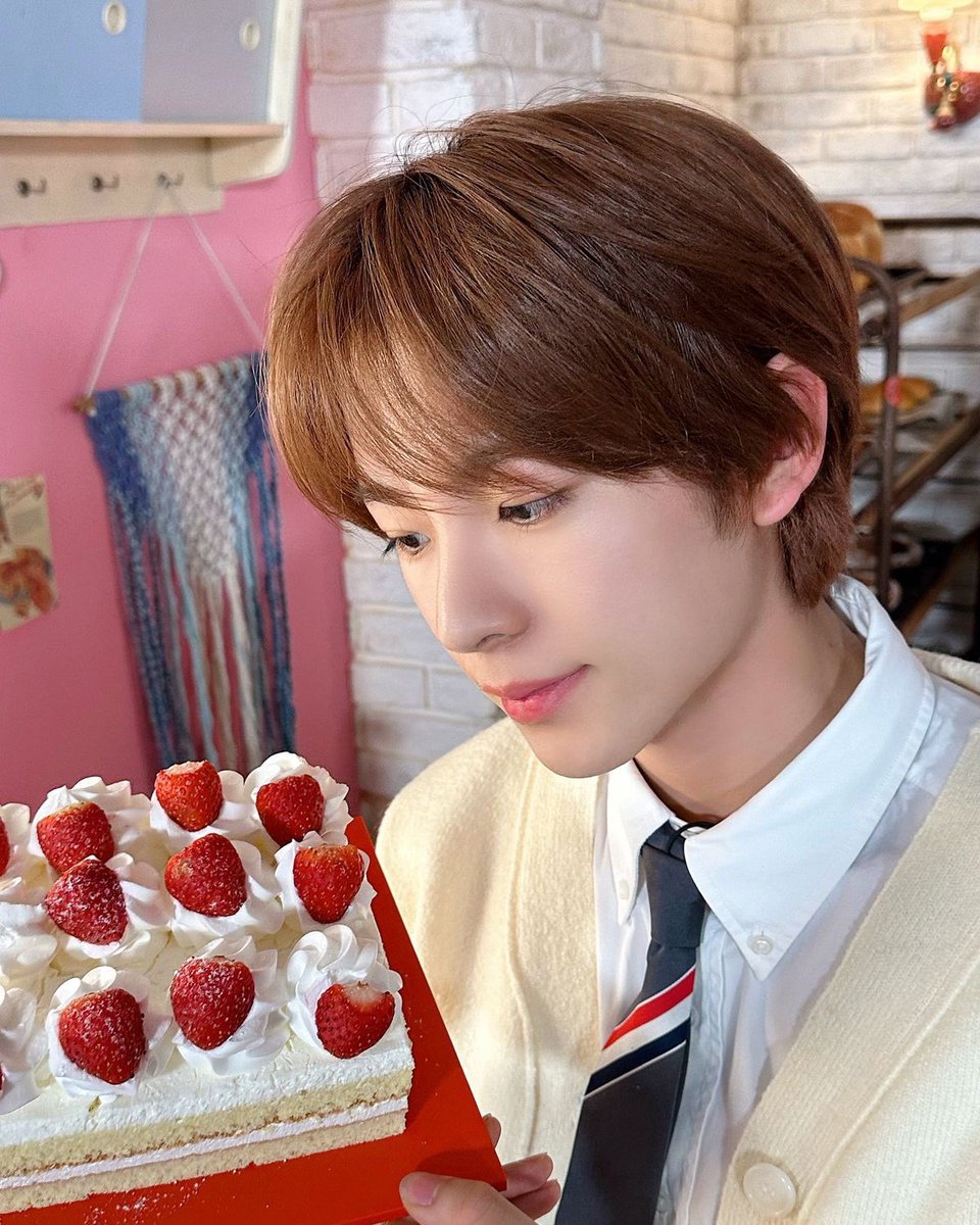 arin__diary's tweet photo. このユウシくん すごく夢色パティシエール✨️👨🏼‍🍳 https://t.co/iyOXM9ipxd