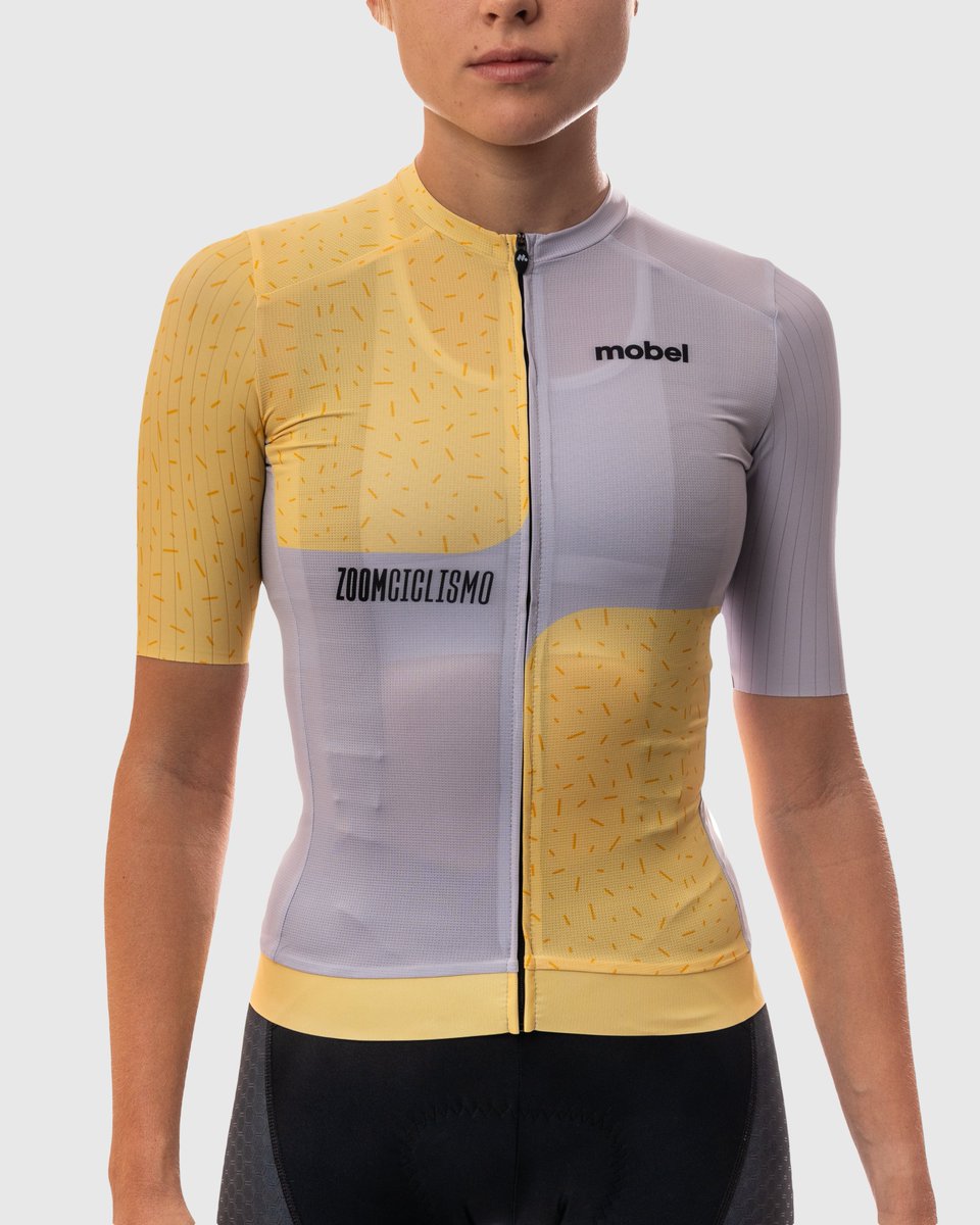 MobelSport's tweet photo. Beta, Zoom o Mega. Descubre nuestras series 100% personalizables para tu equipo de ciclismo en https://t.co/mA9yYZ0oDI y solicita presupuesto sin compromiso. https://t.co/rGyPm7eajt