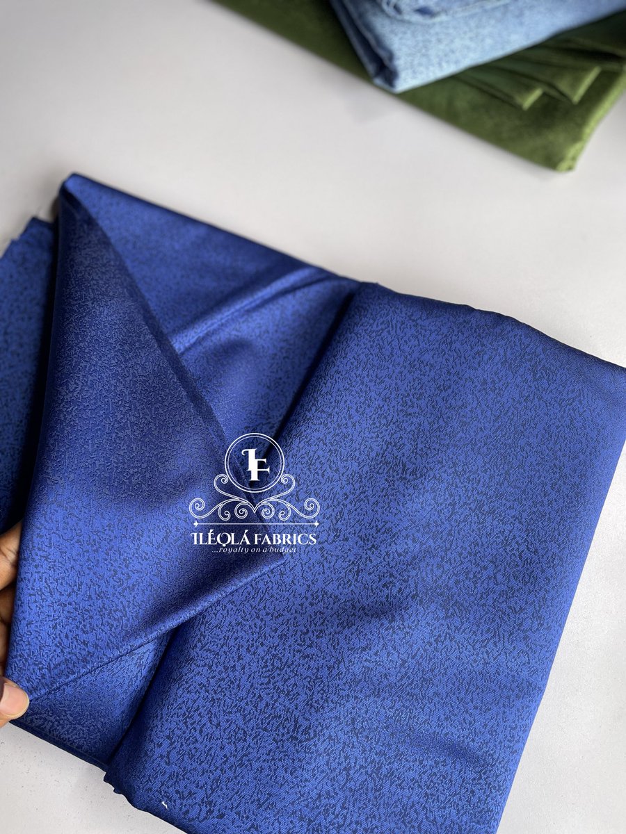 ILEOLA_'s tweet photo. 💙🩵

Available as seen 

18k/4yards 

https://t.co/Jk8Urt2VnX https://t.co/Vr5FPwyGYW