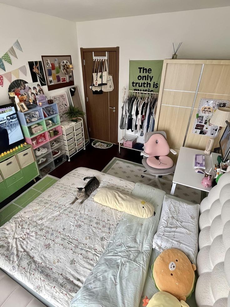 produktifkuy's tweet photo. POV : youโre going to start your worth-to-spend-time activities at your homeโ.หโฎ๐ โฎห.โ
โโ .โฆ An interactive thread
#games #thisorthat #havefun #funthread #aninteractivethread #interactivethread https://t.co/Z9KcdXVH83