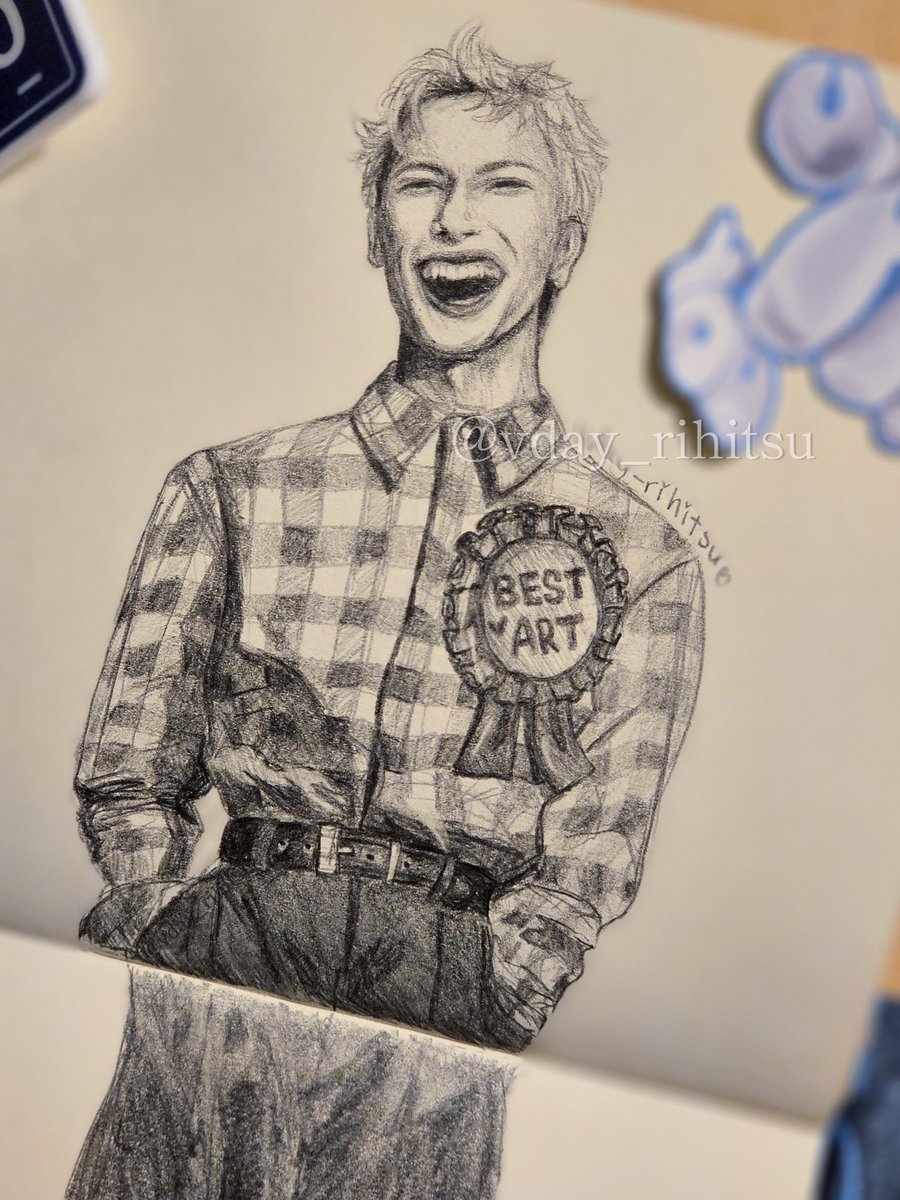 vday_rihitsu's tweet photo. UP TO YOU 🫵 D-DAY
250127 |「理人の存在は世界一のartです ✎」
Rihito ♡ 初個展, good luck! 🌊💙
I'm so excited for you!
#池﨑理人 #IKEZAKIRIHITO
#INI #INIfanart #UP_TO_YOU
#LAPOSTA2025_SOLO_RIHITO
#drawing_with_rihi絵日記 https://t.co/ZNgUsAGJnn