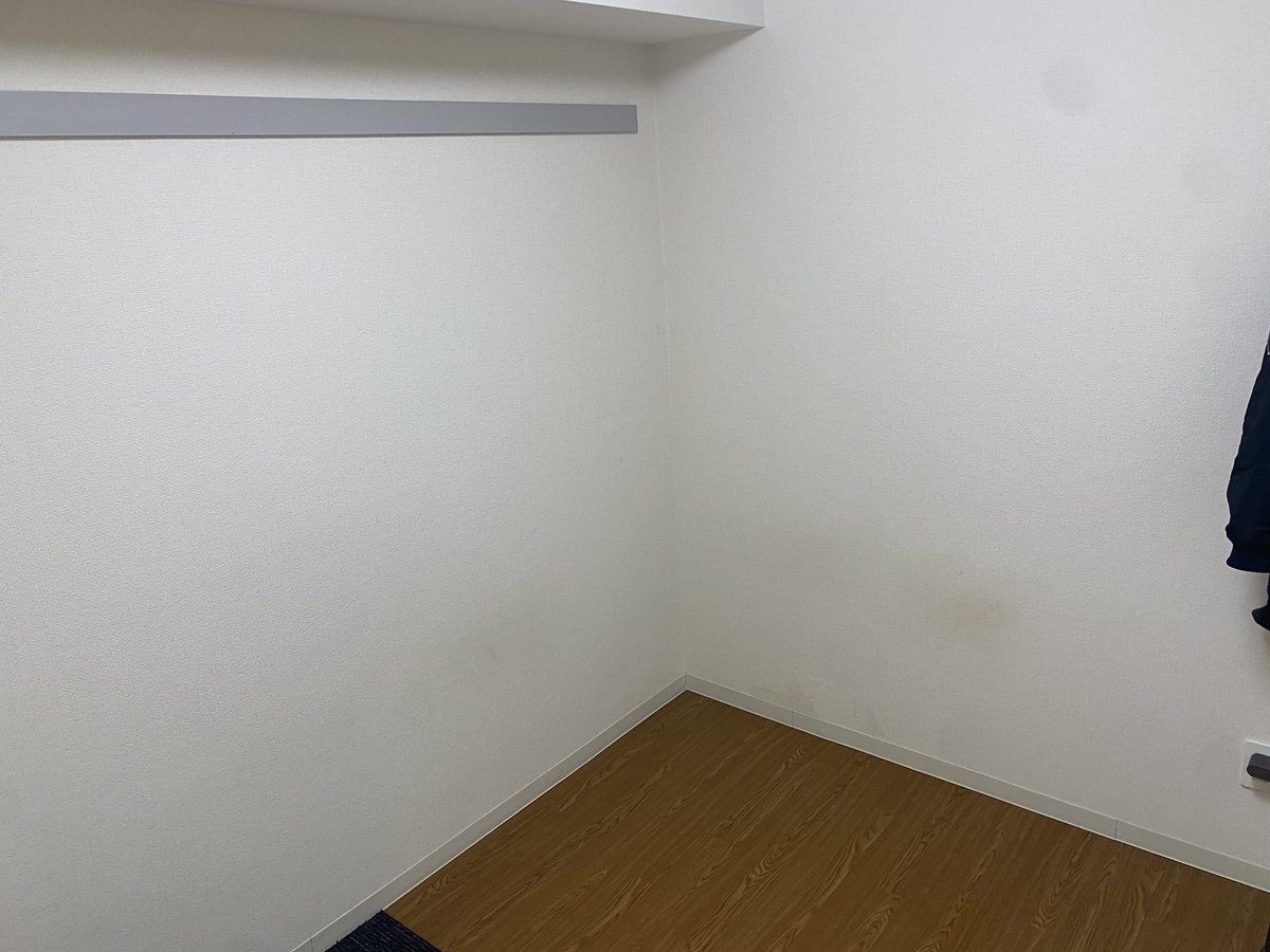 n_ryu_ki0220's tweet photo. ビフォー

アフター

長い道のりコツコツと。

隙間埋める為の粘土買いに行かないとな🙄 https://t.co/wt8r4ojWM4