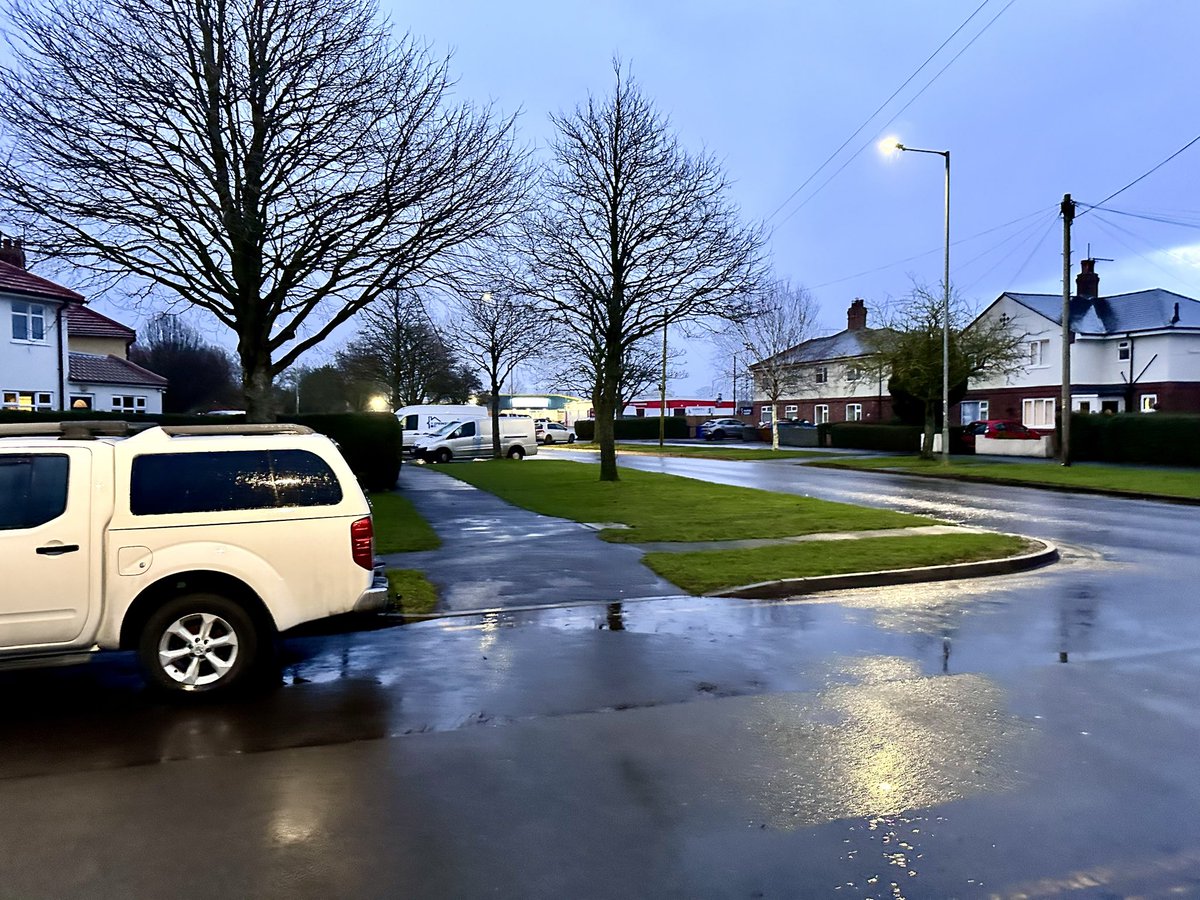 Progradar's tweet image. Solo BRR Structured Training - ‘Awful 1’s’ - warm up, 2x12(1H1R) with 2 mins between sets, cool down - that’s a tough session on your own! 😁🏃‍♂️💪 @RunComPod #structuredtraining