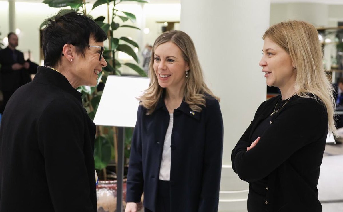 Sweden in EU (@swedenineu) on Twitter photo This morning <a href="/Rosencrantz_J/">Jessica Rosencrantz</a> is hosting a breakfast meeting for EU ministers on Ukraine’s EU integration with <a href="/kajakallas/">Kaja Kallas</a> <a href="/MartaKosEU/">Marta Kos</a> <a href="/StefanishynaO/">Olga Stefanishyna</a> 🇪🇺🇺🇦🇸🇪 This morning <a href="/Rosencrantz_J/">Jessica Rosencrantz</a> is hosting a breakfast meeting for EU ministers on Ukraine’s EU integration with <a href="/kajakallas/">Kaja Kallas</a> <a href="/MartaKosEU/">Marta Kos</a> <a href="/StefanishynaO/">Olga Stefanishyna</a> 🇪🇺🇺🇦🇸🇪