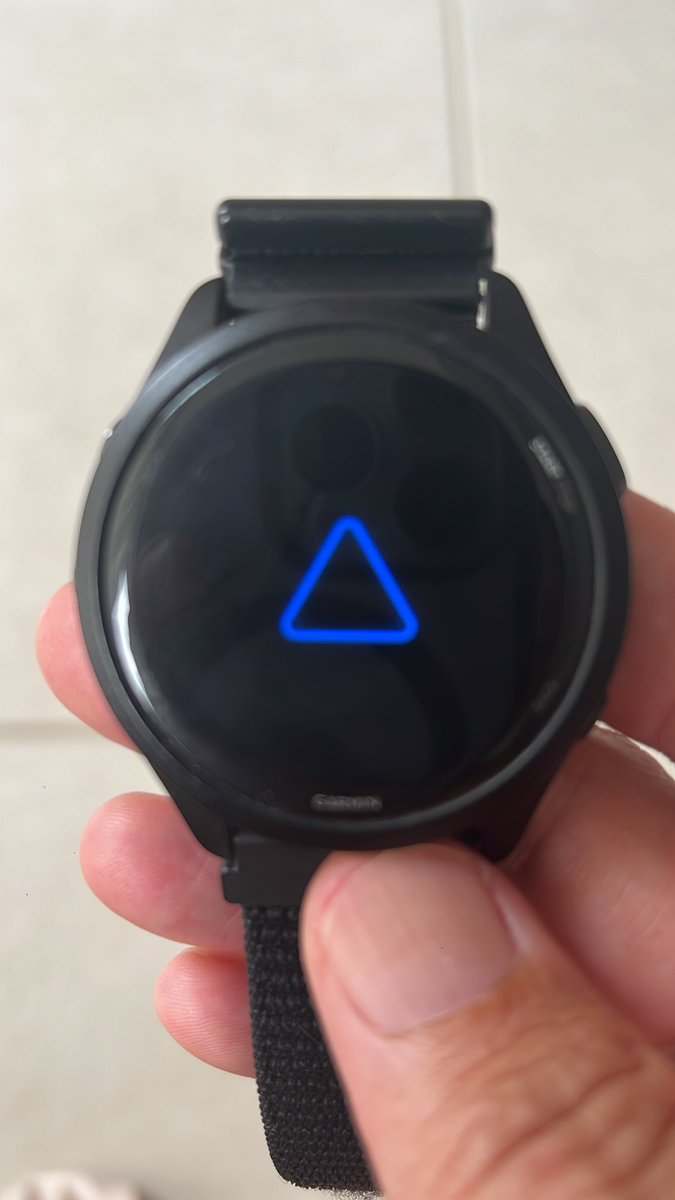 jmruzz's tweet photo. @domrunsagain @Garmin @COROSGlobal Same here! Two hard resets and the problem keeps coming back https://t.co/LN2fqfTkvt