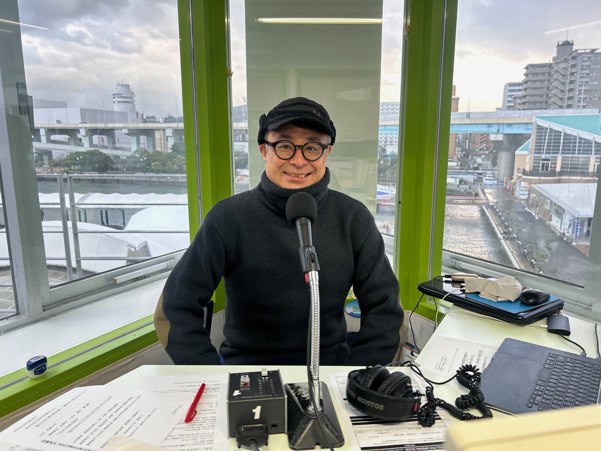 crossfm_ud's tweet photo. URBAN DUSKの時間だな～

🎙17時台
1992年の曲をお届け🎶

🎙17時40分頃 UD DROP！
田口めんたいこ ( @taguchimentaiko ) さん
お電話で最後の登場‼️

🎙19時10分頃 UD BACK!
BRAHMAN（@tacticsrecords）
TOSHI-LOWさんにリモート出演いただきます✨

#CROSSFM #CROSSUD https://t.co/BkSNiac2lE