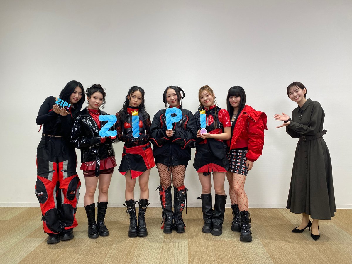 ◢◤#あしたのZIP!◢◤ #ZIP特集 は…#SHOWBIZSPECIAL👑 街で500人に