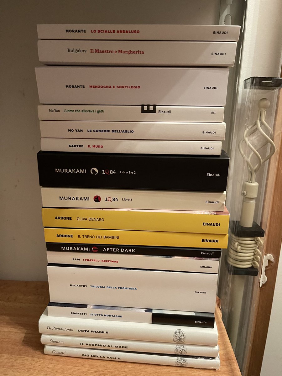 leggo_libri_ovunque tweet media