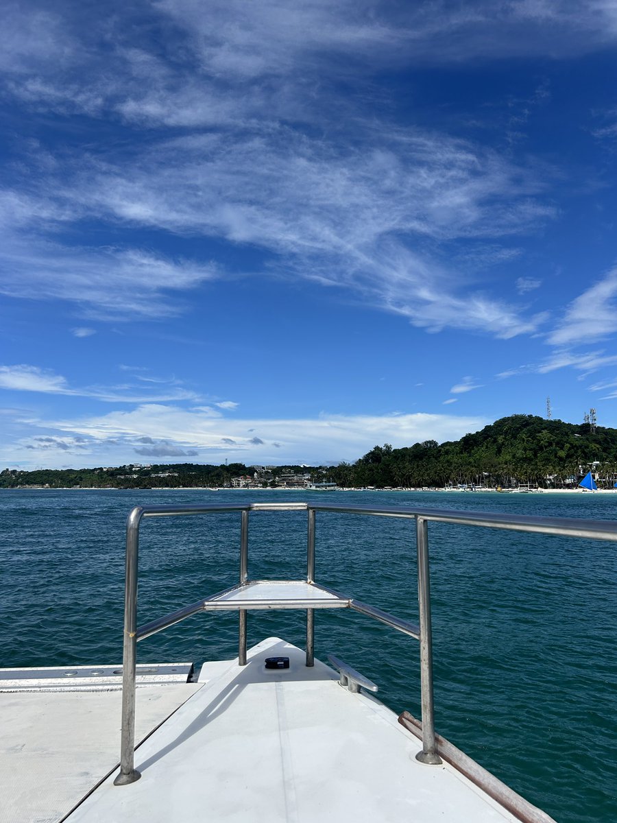 cast1evanla's tweet photo. i miss the island https://t.co/3n5d3C6OHe