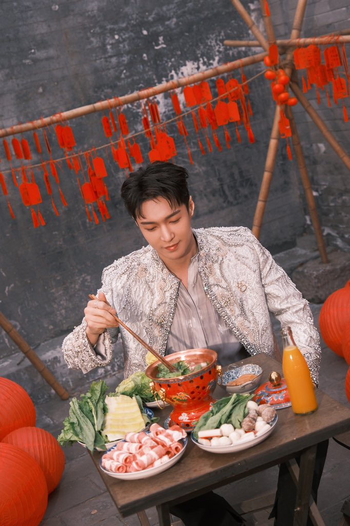 Lay Zhang Studio tweet media