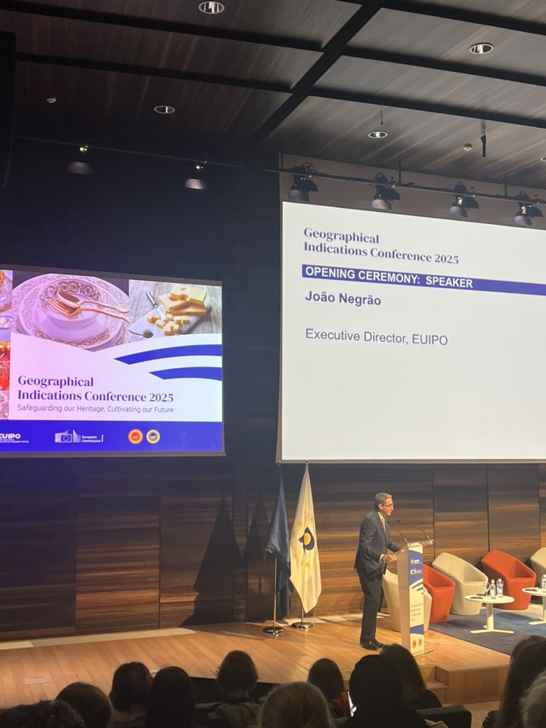 Pleased to be in Alicante for two days dedicated to #GeographicalIndications. We’re looking forward to delving into enriching discussions about #EUQuality
<a href="/EUAgri/">EU Agriculture🌱</a> <a href="/EU_IPO/">European Union Intellectual Property Office</a>
