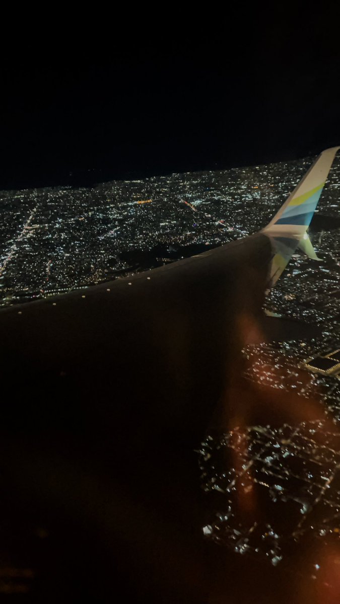 What an amazing picture of <a href="/AlaskaAir/">Alaska Airlines</a> flight coming from GDL to FAT. You’re welcome <a href="/AlaskaAir/">Alaska Airlines</a> 😊